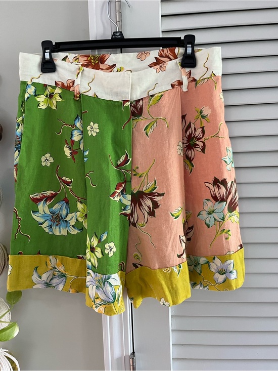 Magaschoni Pants - Magaschoni Green, Peach & Yellow Floral Patchwork High-Waist Shorts